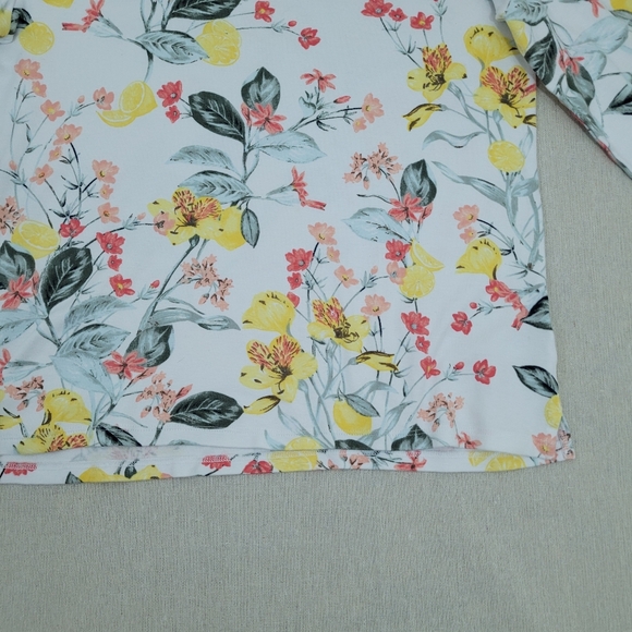TALBOTS Women's Size Medium Pink Yellow Orange Floral Pattern Soft - Pima Cotton - Picture 3 of 10